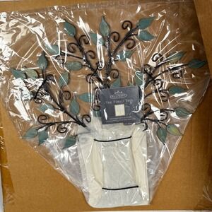 Hallmark Keepsake The Family Tree Ornament Display Stand Metal 2003 New In Box